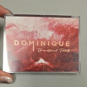Dominique Unconditional Palette with Rich Hues